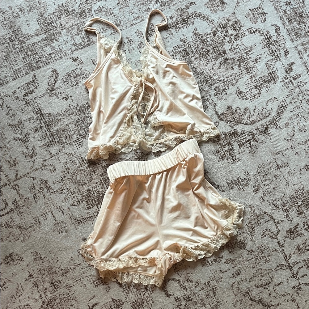 Cream Lace Trim Sleepwear Set